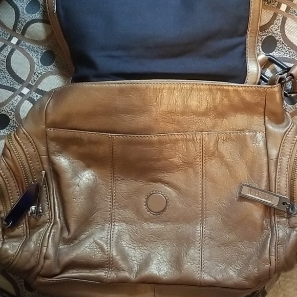 Kenneth Cole Reaction Handbag - Picture 5 of 8